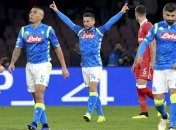 Наполи разгромил Црвену Звезду, обойдя ПСЖ и Ливерпуль: обзор матча (Видео)