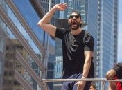 Газоль активировал опцию продления контракта с Рэпторс