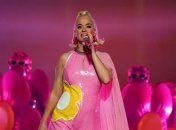 "Мое тело меняется": Кэти Перри призналась, что страдает от токсикоза