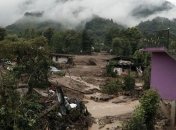 Количество жертв шторма "Эрл" в Мексике возросло до 49 человек