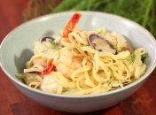 Макароны с морепродуктами