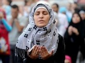 Египтяне надеются, что рамадан принесет в их дома мир 