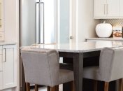 Интерьер маленькой кухни: полезные рекомендации по обустройству кухни