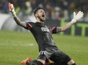 "Малага" объявила о подписании вратаря сборной Украины Бойко