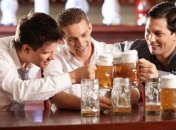 Пивной живот у мужчин повышает риск рака простаты