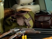 Мужчина выстрелил в ногу, чтобы проверить качество сапог