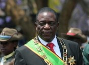 "Хватит!": президент Зимбабве требует отмены санкций 