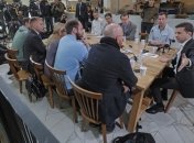 "Девочку буду защищать": Зеленский - о Мендель и Андрушко