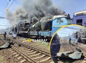Пассажирский поезд получил повреждения