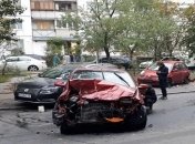 На столичной Оболони в ДТП смяло сразу три авто (фото)