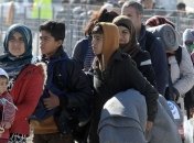 Греция эвакуирует беженцев из лагеря на границе с Македонией