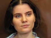 Одна из участниц Pussy Riot отказалась от своего адвоката