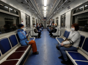 В метро и другом транспорте можно пребывать только в масках