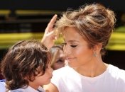 Дженнифер Лопес готова родить третьего ребенка