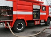 Возле дома Луценко сожгли "Лексус"