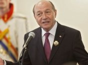 В Молдове отменили решение о приостановке указа о лишении Бэсеску гражданства