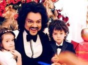 В Интернете появились фото повзрослевших детей Филиппа Киркорова