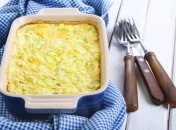 Найсмачніша літня страва — запіканка з сиром та кабачками