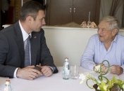 Кличко и Сорос говорили об инвестициях в экономику Киева