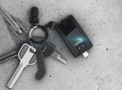 Lightning-брелок и аккумулятор в карманном формате (Видео)