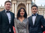 Катрин Денев и украинские звезды на красной дорожке закрытия ОМКР