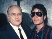 Марлон Брандо признался, что подозревал Майкла Джексона в педофилии