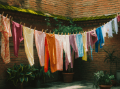 Сушіння одягу можна пришвидшити  (зображення створено за допомогою ШІ)