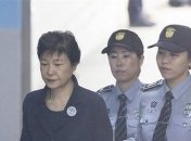 Экс-президенту Южной Кореи грозит 30 лет тюрьмы