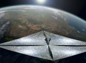 Спутник на солнечных парусах сделал первое селфи
