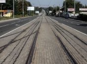В Донецке слышны залпы и взрывы 
