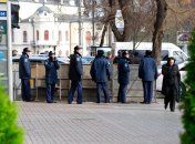 Милиция ловит активистов с листовками против Партии регионов