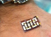 Инженеры вживили человеку датчик, определяющий влажность кожи