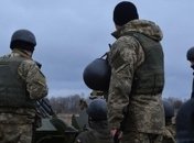Штаб АТО: трое военных ранено, 61 вражеский обстрел
