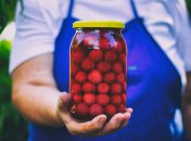 Консервируем черешню: 3 изумительных рецепта