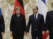 Порошенко провел переговоры с Путиным, Меркель и Олландом