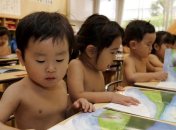 В Японии продолжает сокращаться количество детей