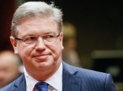 Фюле заявил, что ЕС поддерживает курс Украины не только на словах