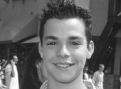 Звезду американских сериалов нашли мертвым в собственной квартире 