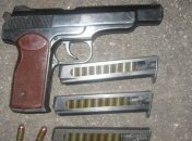 В Днепропетровской области в автомобиле обнаружили арсенал оружия