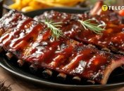 Ребра в соусе барбекю получаются невероятно нежные и вкусные (изображение создано с помощью ИИ)