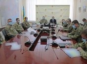 "Они защищают нас, а мы – их": Зеленский дал обещание военному руководству Украины