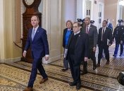 Продолжают спорить: как проходит рассмотрение импичмент Трампа