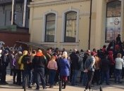 Директора візового центру в Франківську оштрафують через недотримання карантину