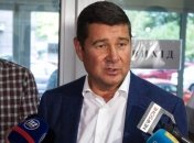 Онищенко передал детективам НАБУ свои контакты в Британии