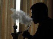 Врачи рассказали об опасности кальяна