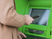 Банкомат имитирует звук шелеста денег или нет?