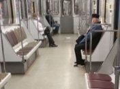 "Маму с пропуском и 6-летним ребенком не пустили в киевское метро" и другие особенности украинского карантина