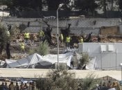 На острове Лесбос во время беспорядков в лагере мигрантов пострадали 10 человек 