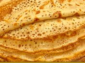 Чем больше пузырьков — тем больше "кружевная" на блинчиках