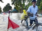 В Индии во время наводнения погибло 96 человек